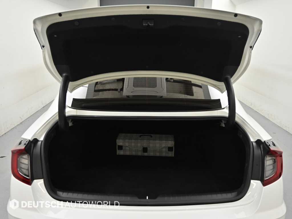 Hyundai Sonata — photo 19