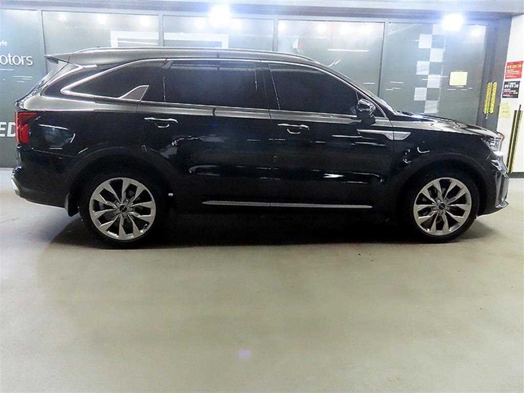 Kia Sorento — photo 03