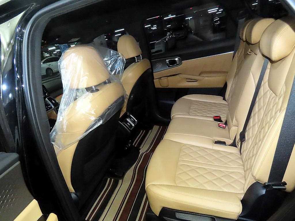 Kia Sorento — photo 07