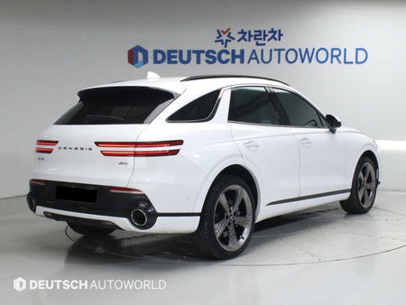 Genesis GV70 — photo 02