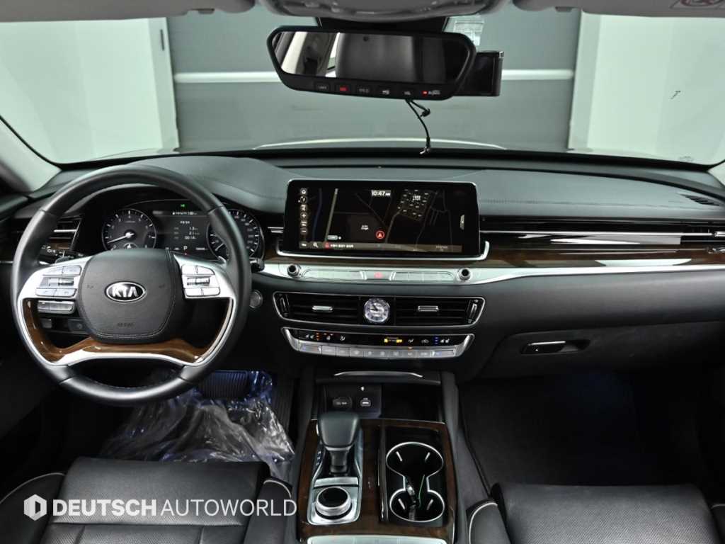 Kia K9 — photo 07