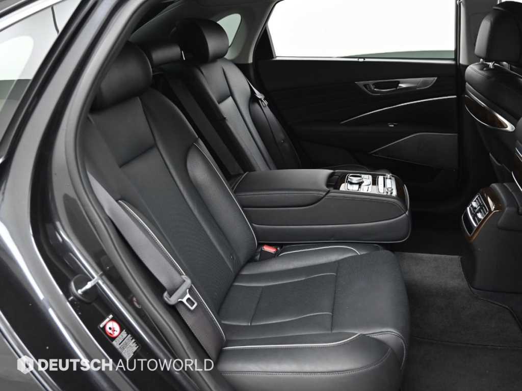 Kia K9 — photo 12