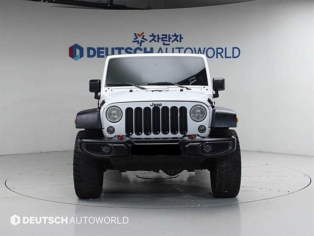 Jeep Wrangler — photo 03
