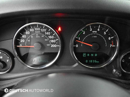 Jeep Wrangler — photo 08