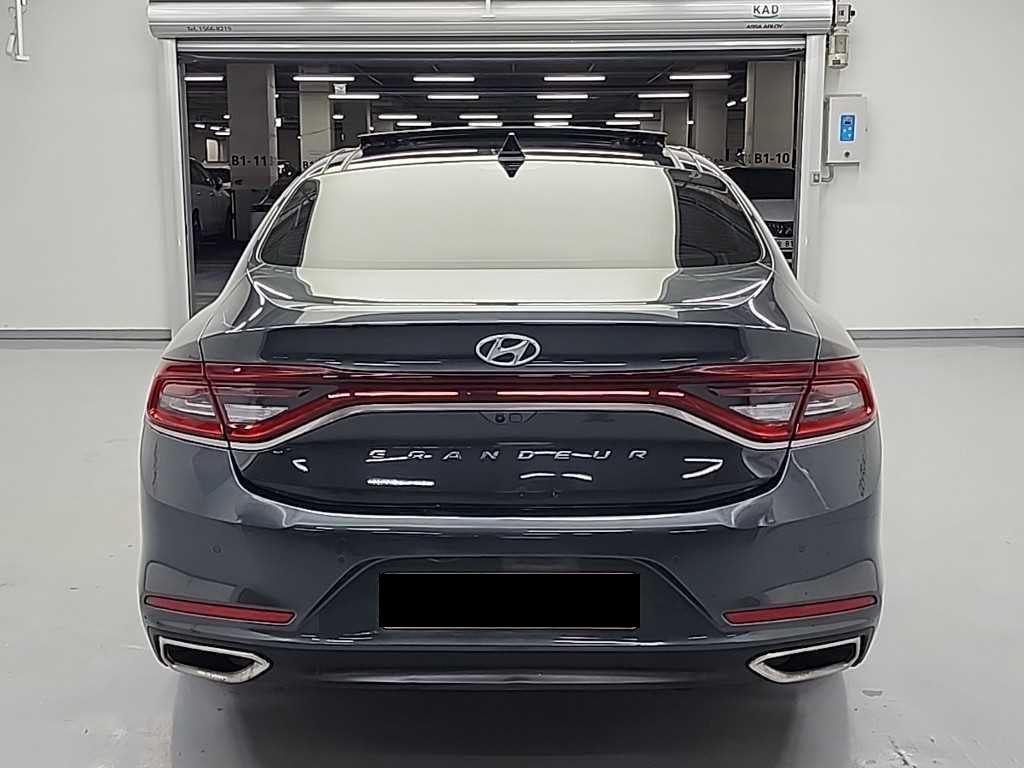 Hyundai Grandeur — photo 03