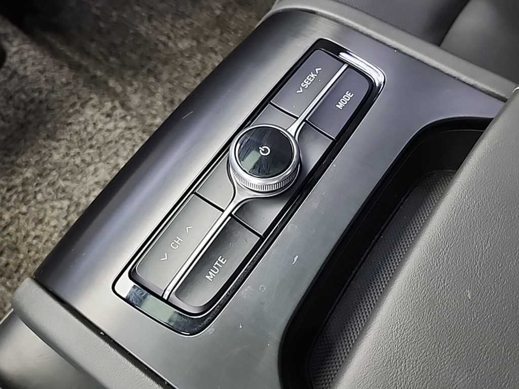Hyundai Grandeur — photo 14