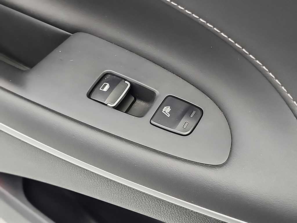Hyundai Grandeur — photo 15
