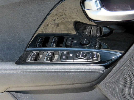 Kia Niro — photo 11