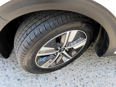 Kia Niro — photo 20