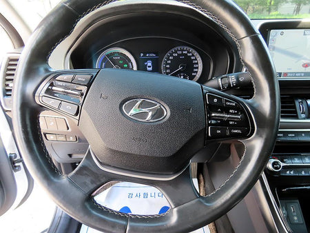 Hyundai Grandeur — photo 08