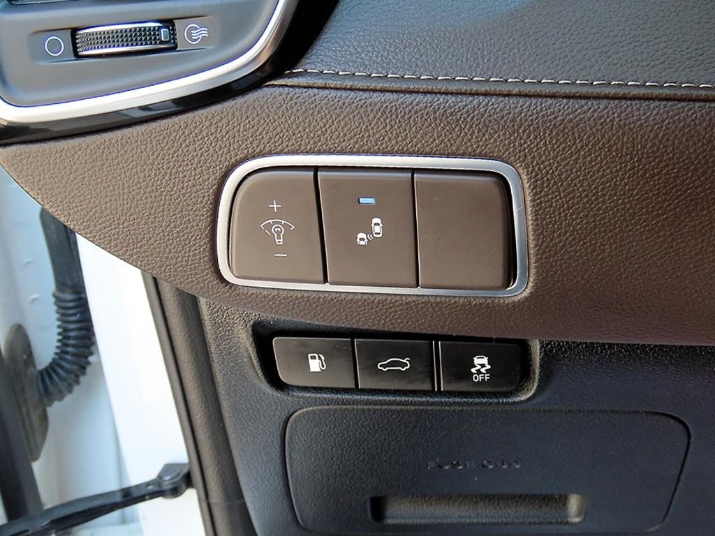 Hyundai Grandeur — photo 12
