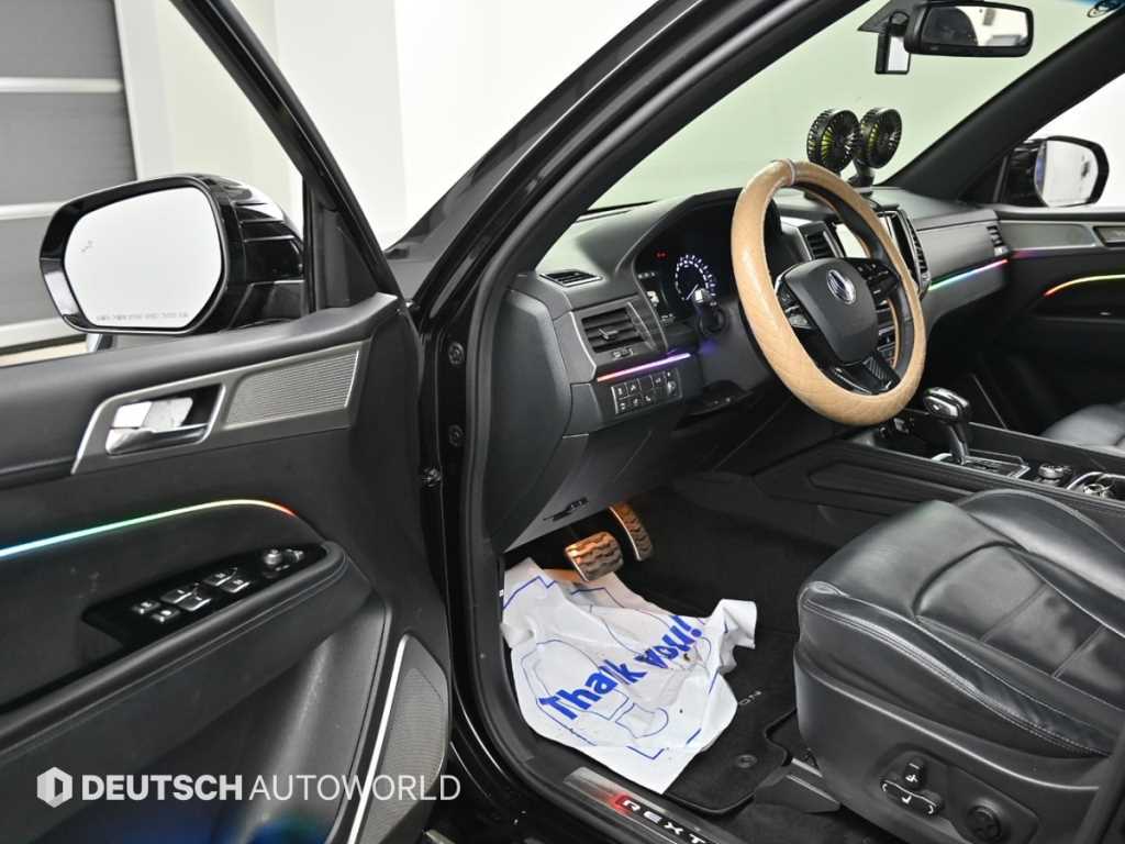 KGM Rexton — photo 11