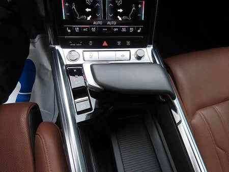 Audi e-tron — photo 11