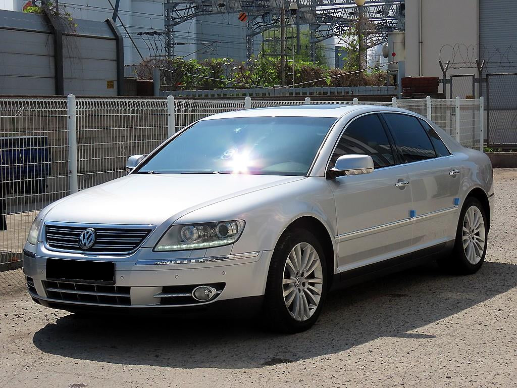 Volkswagen Phaeton — photo 02