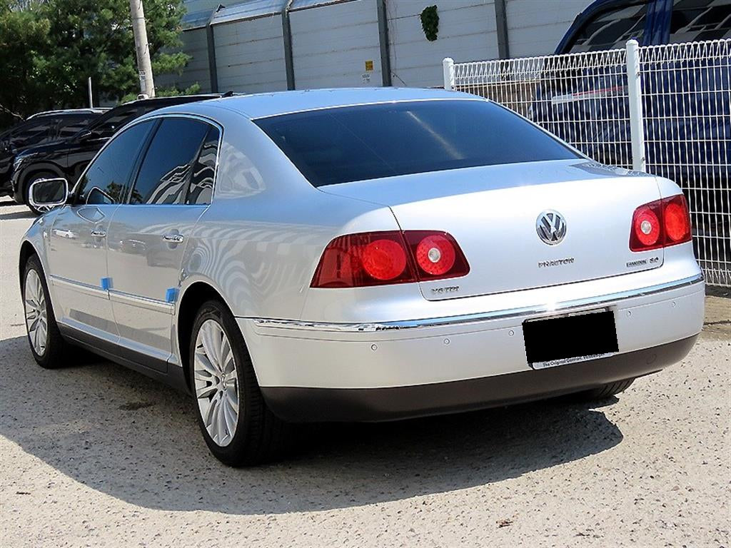 Volkswagen Phaeton — photo 03