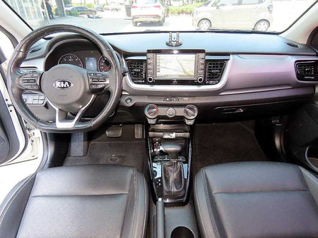 Kia Stonic — photo 07