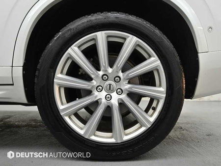 Volvo XC90 — photo 05