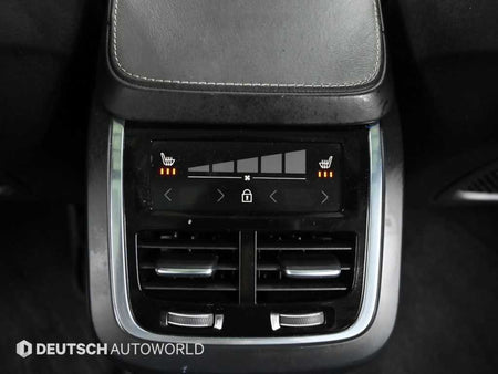 Volvo XC90 — photo 16