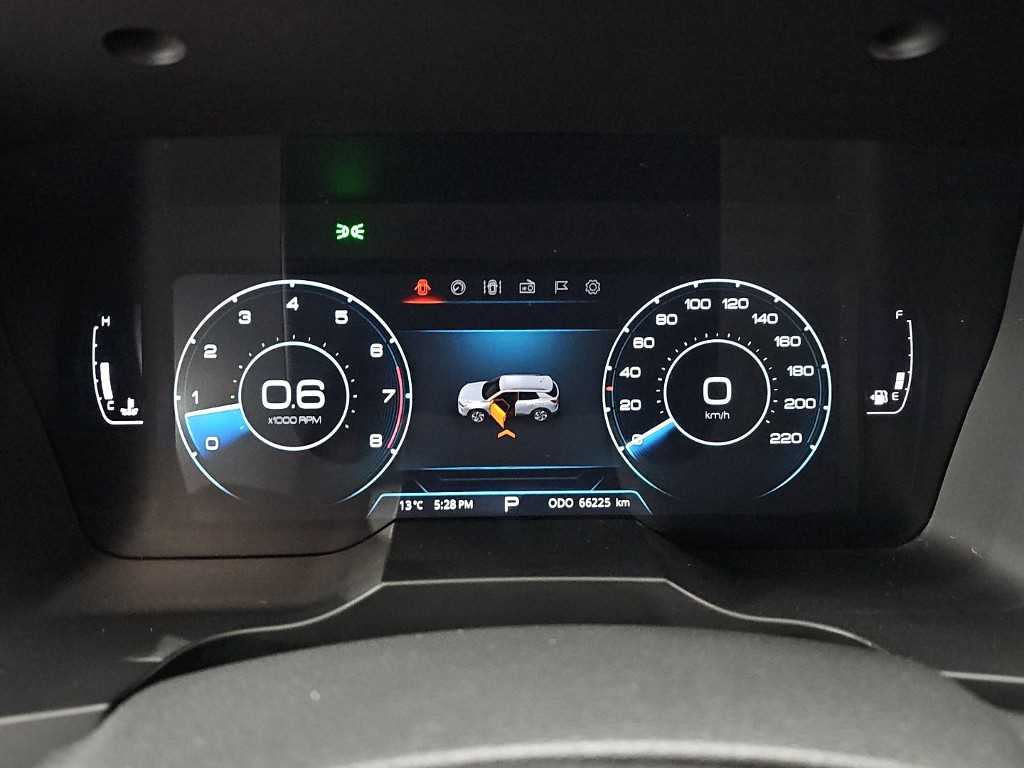 KGM KORANDO — photo 06