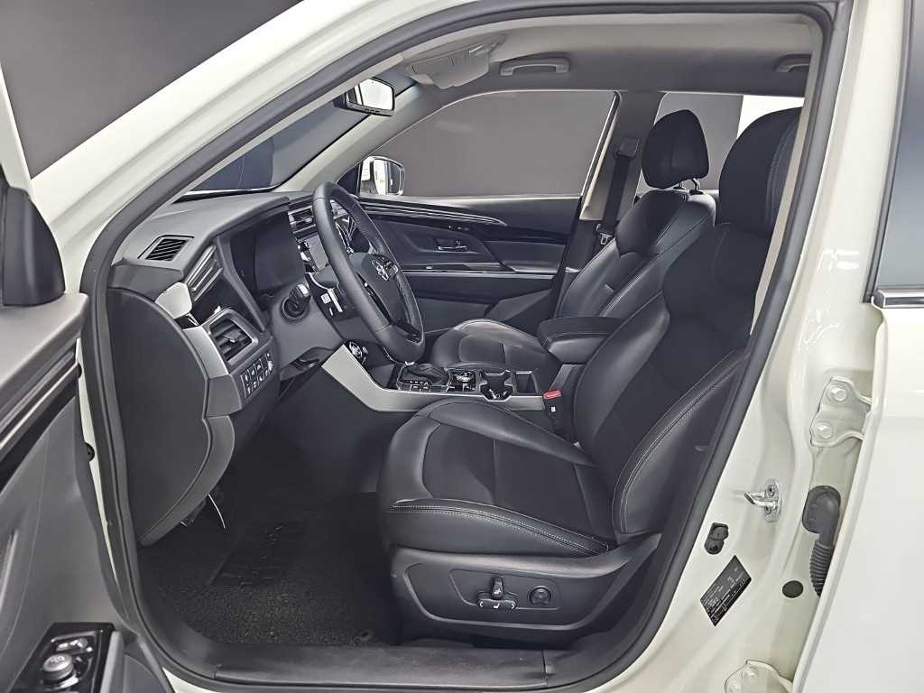 KGM KORANDO — photo 11