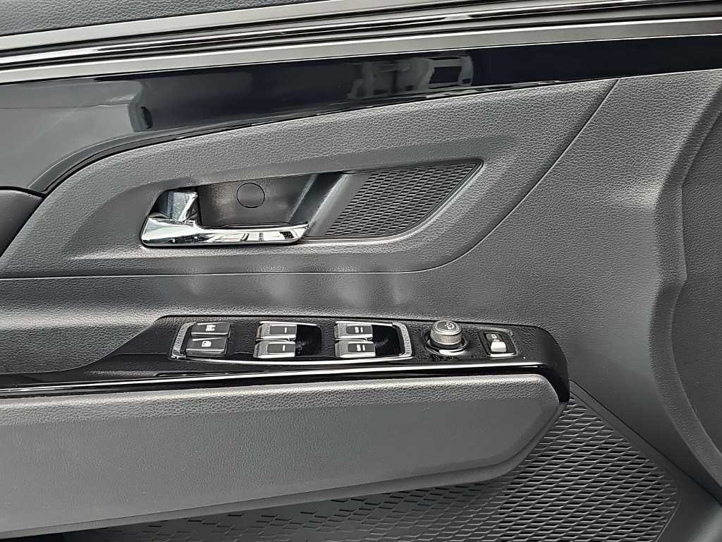 KGM KORANDO — photo 16
