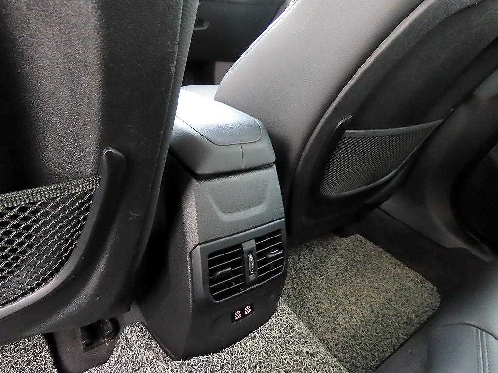 BMW 2-Series — photo 16