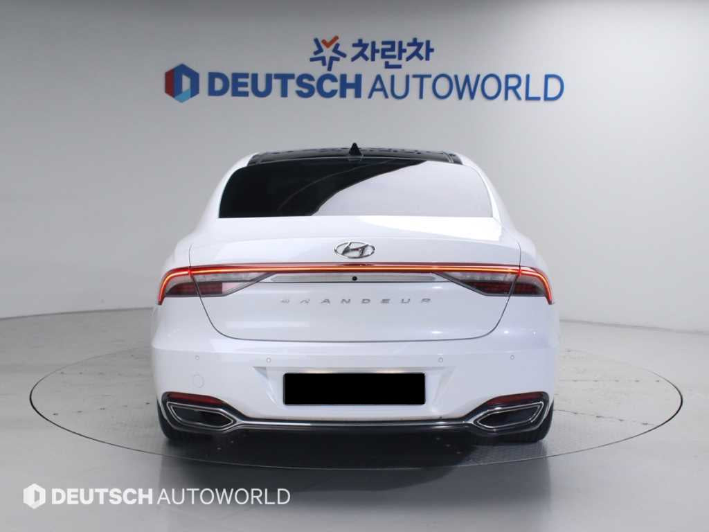 Hyundai Grandeur — photo 04
