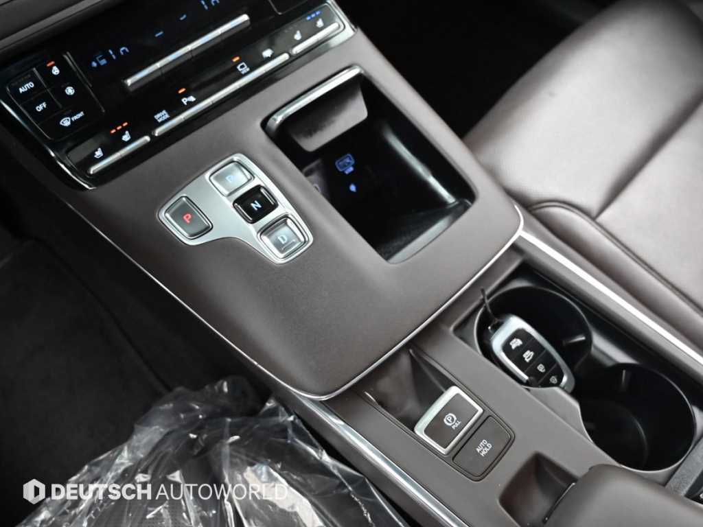Hyundai Grandeur — photo 09