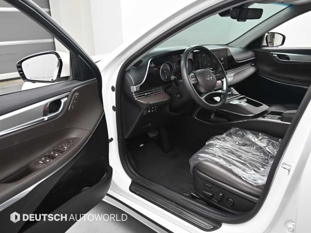 Hyundai Grandeur — photo 11