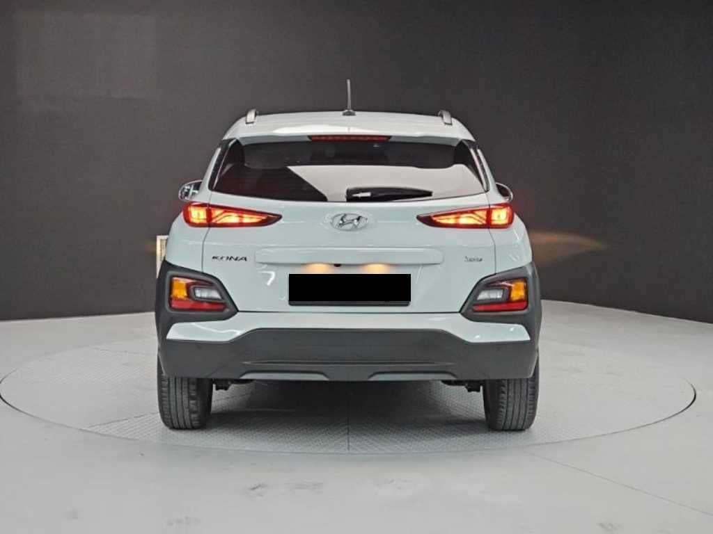 Hyundai Kona — photo 03