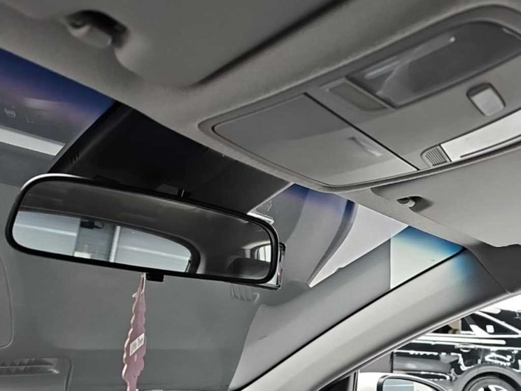 Hyundai Kona — photo 13