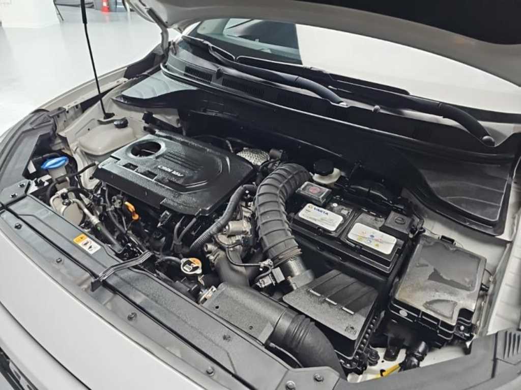 Hyundai Kona — photo 17