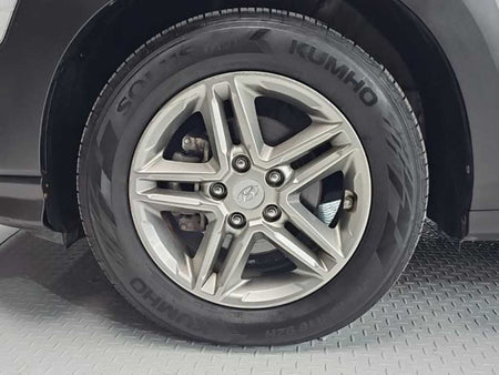 Hyundai Kona — photo 19