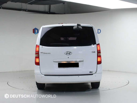 Hyundai Starex — photo 04