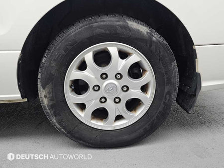 Hyundai Starex — photo 05
