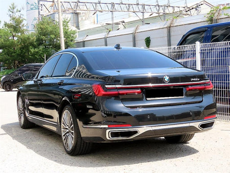 BMW 7-Series — photo 03