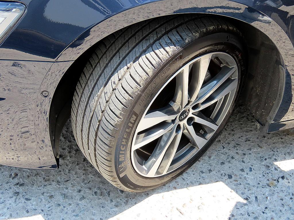 Audi A6 — photo 20