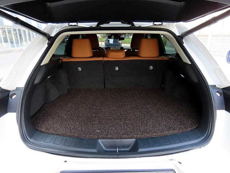 Lexus UX — photo 17
