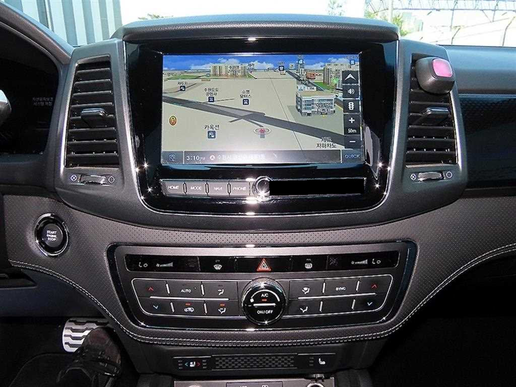 KGM Rexton — photo 14