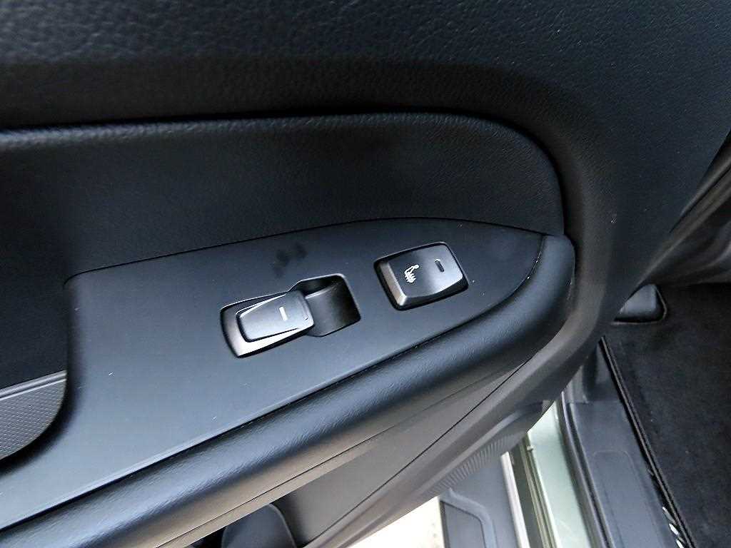 KGM Rexton — photo 17