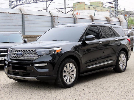 Ford Explorer — photo 02