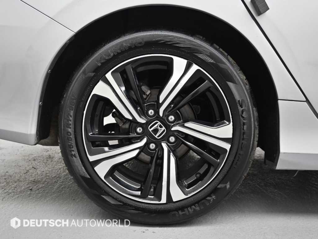 Honda Civic — photo 05