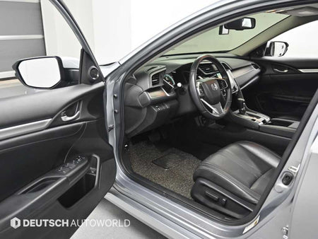 Honda Civic — photo 11