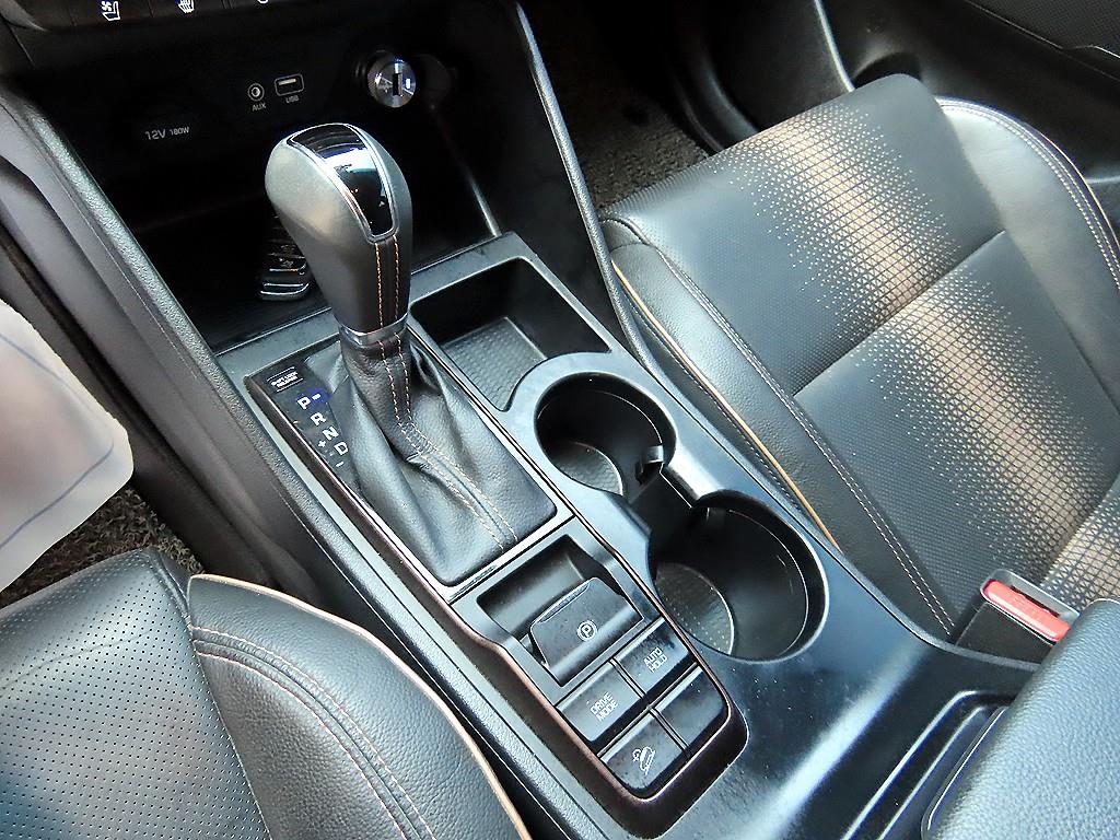 Hyundai Tucson — photo 10