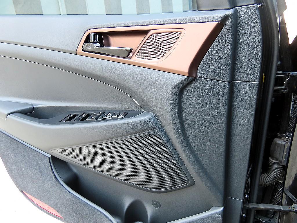 Hyundai Tucson — photo 11