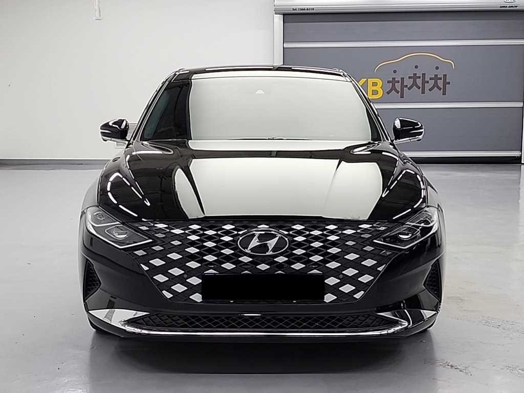 Hyundai Grandeur — photo 02