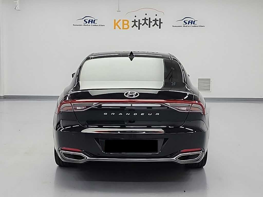 Hyundai Grandeur — photo 03