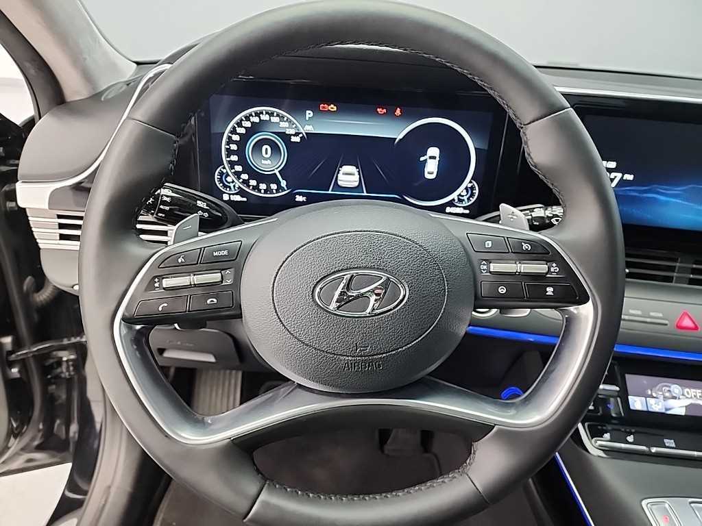 Hyundai Grandeur — photo 09