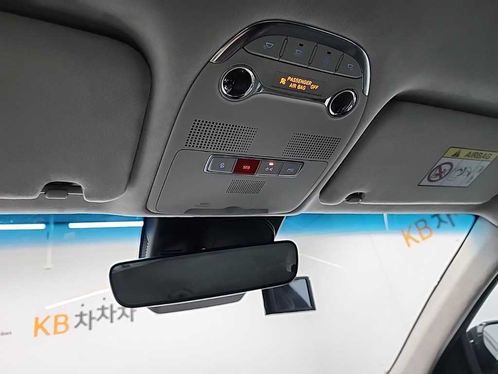Hyundai Grandeur — photo 18