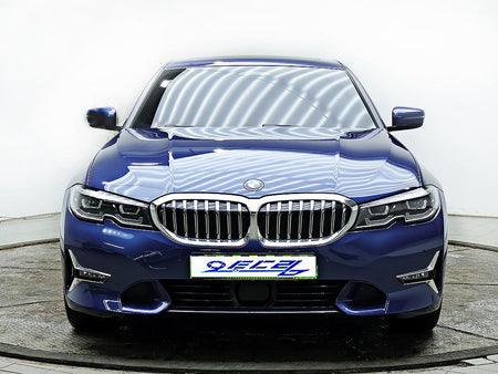 BMW 3-Series — photo 01